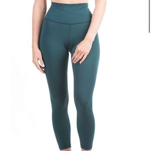 P’tula Emily 23” Legging in Emerald Isle